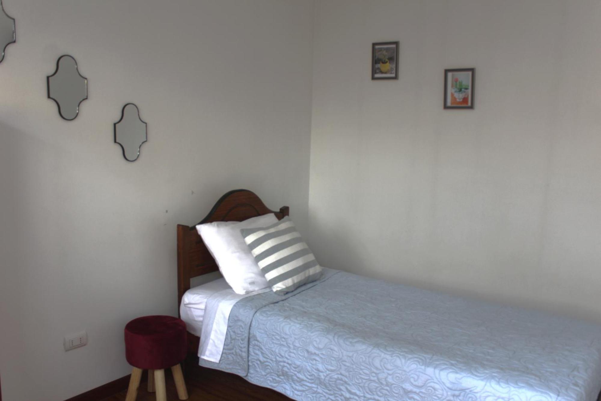 Aero Hostal Santiago du Chili Extérieur photo